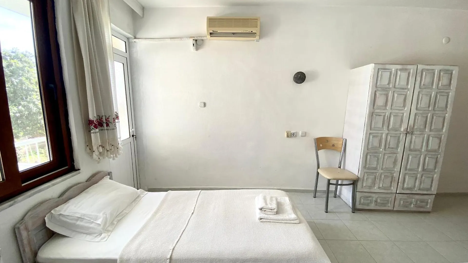 Akdeniz Pansiyon Ekincik Otel